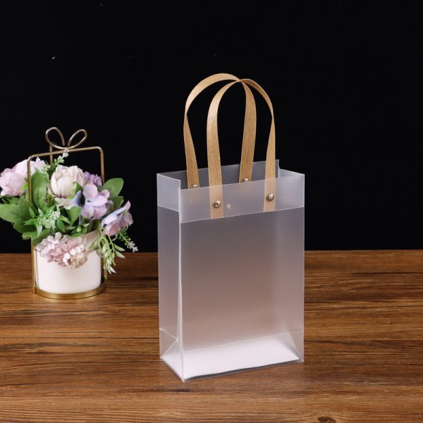 New Product Clear Luxury PP Handbag With Handle Reusable Custom Logo Plastic Tote Bag for Shopping Packaging Bag