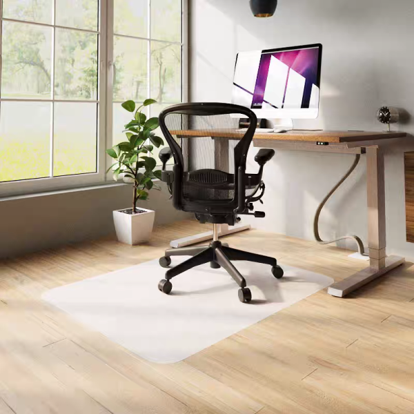 PP Transparent Sheets Board Chair Mat for Home Use Sustainable Office Furniture Accessory with Washable Feature