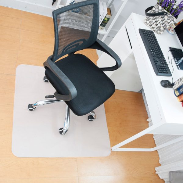 PP Transparent Sheets Board Chair Mat for Home Use Sustainable Office Furniture Accessory with Washable Feature